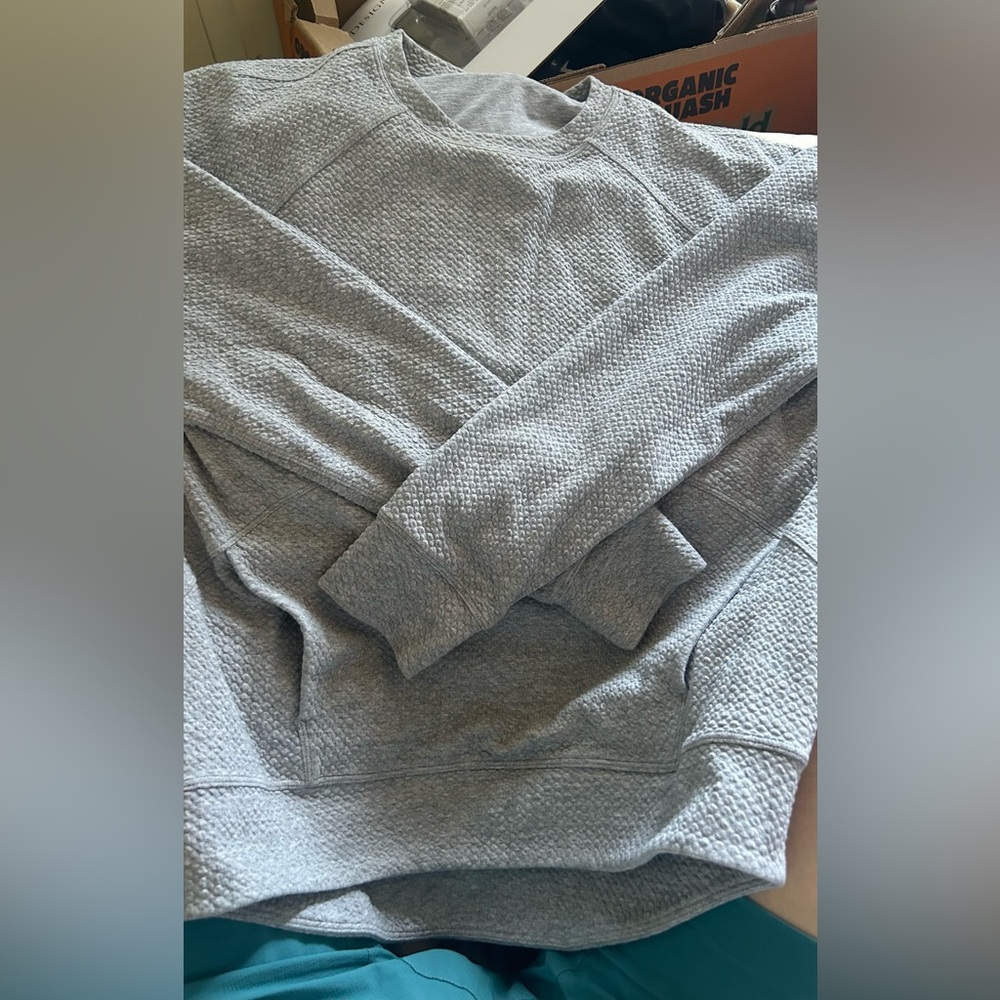 Lululemon at ease women’s sweat shirts